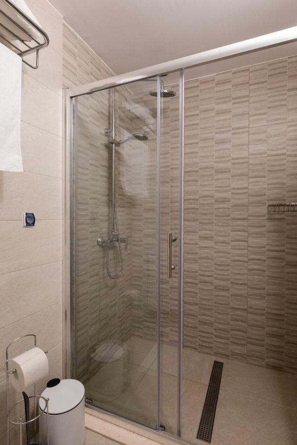 סלאנו Apartments Lovorna מראה חיצוני תמונה